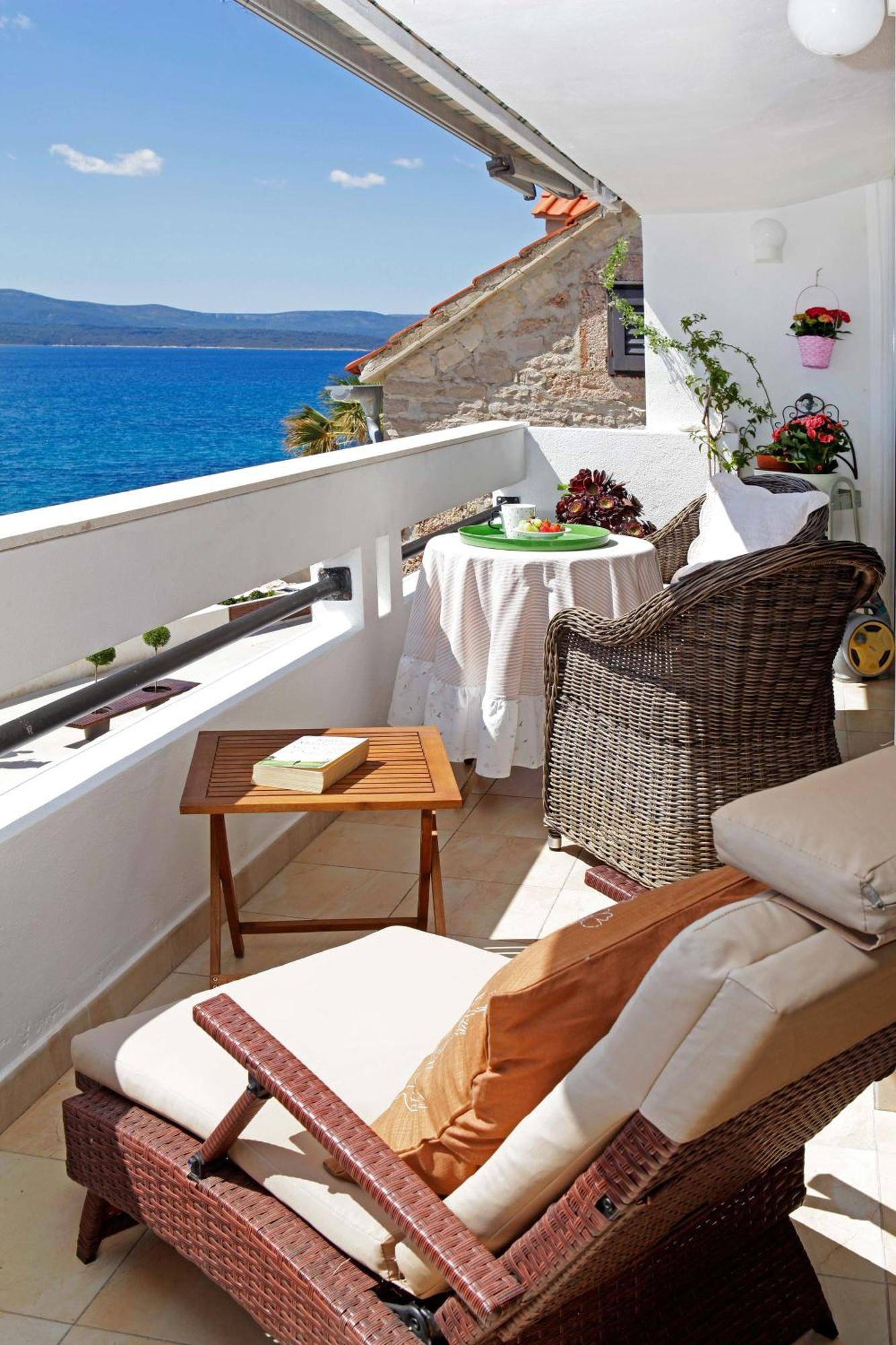Amazing Waterfront Apartments Bol Exterior photo