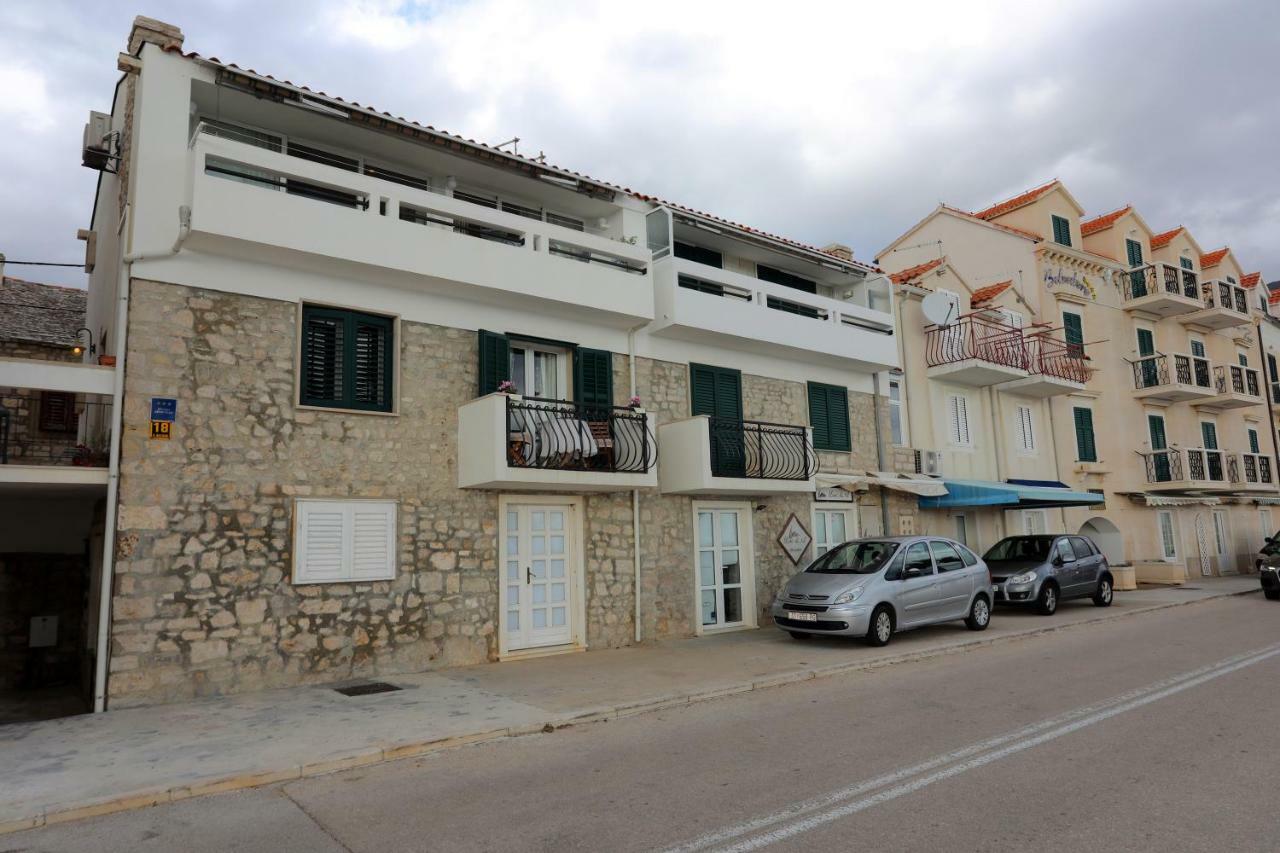 Amazing Waterfront Apartments Bol Exterior photo